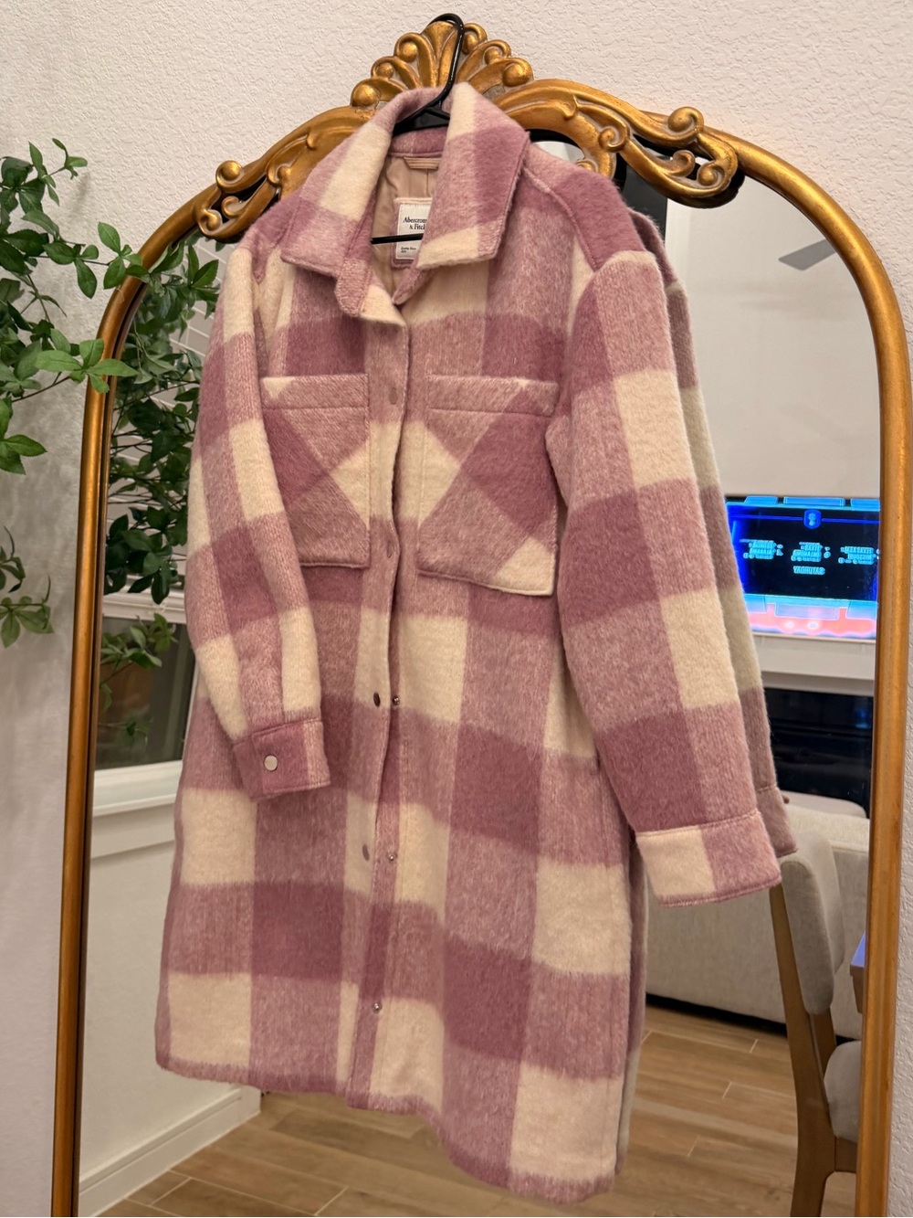 Abercrombie & Fitch Pink and Cream Check Long Shacket